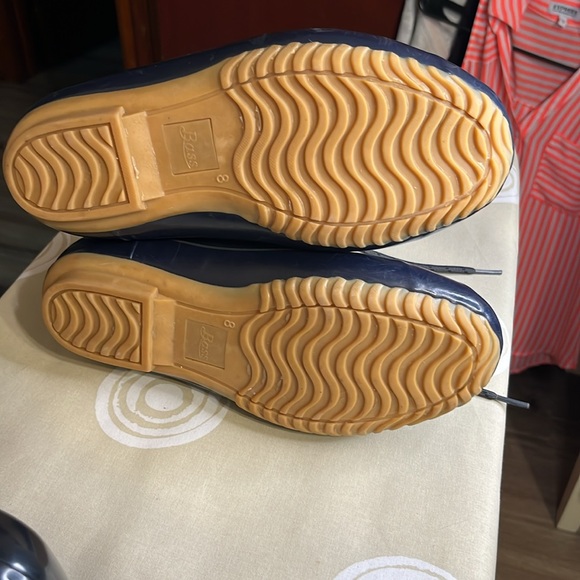 G.H. BASS & CO. Lace Up Duck Boots 8M - Picture 3 of 7